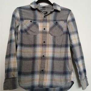 Boy’s Gray/Blue Plaid Shirt (M)